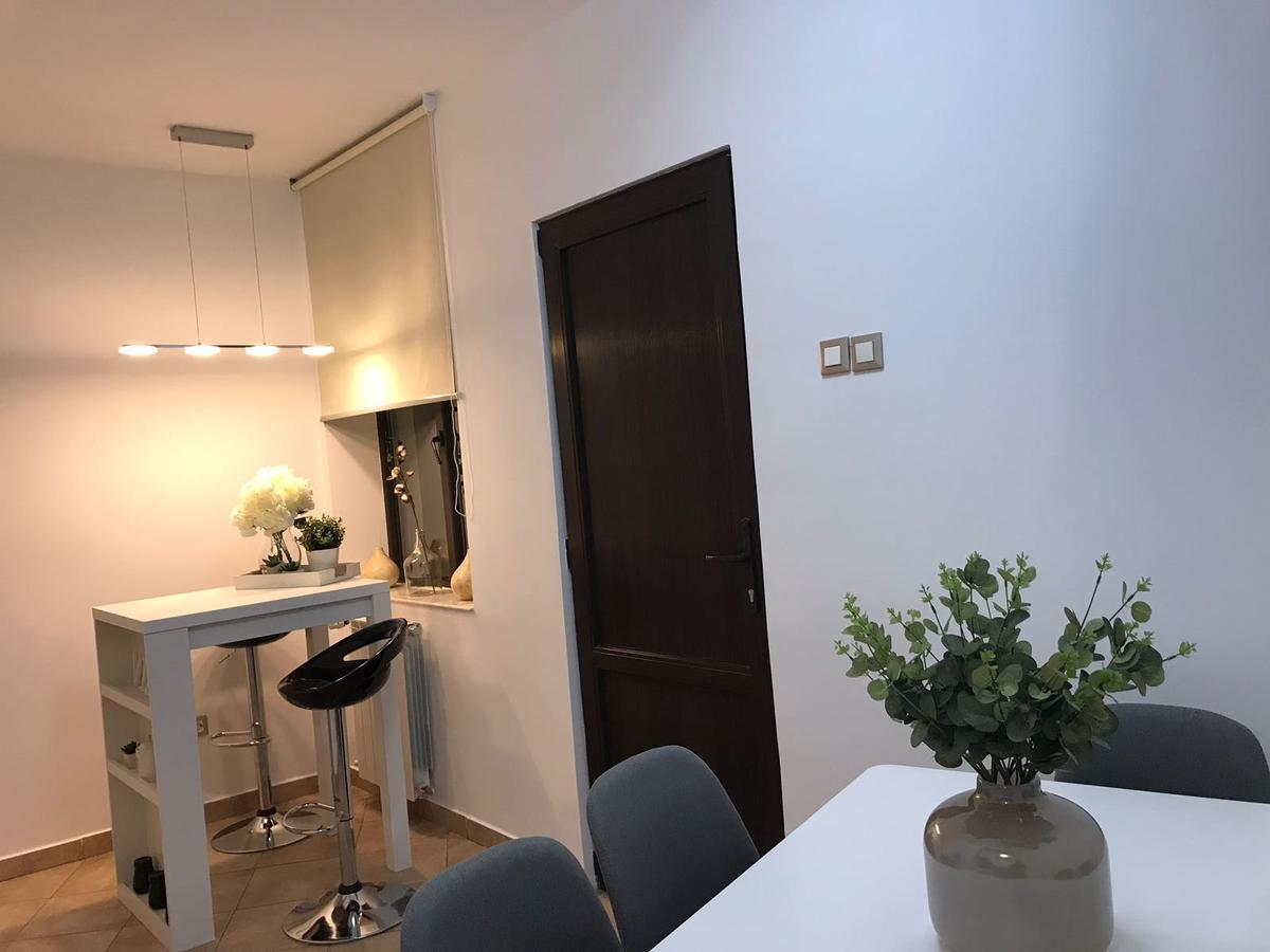 Metropole Apartments Invilla Old City Bukarest Kültér fotó