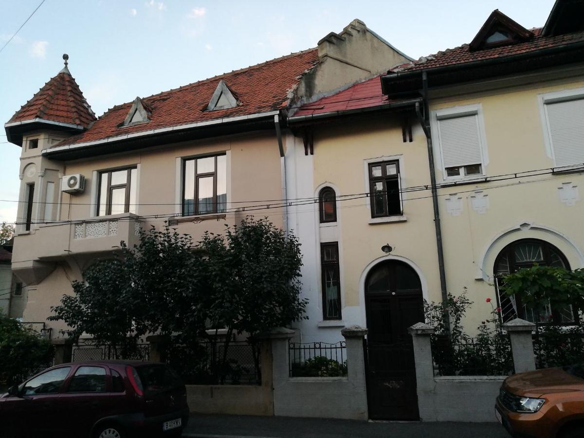 Metropole Apartments Invilla Old City Bukarest Kültér fotó